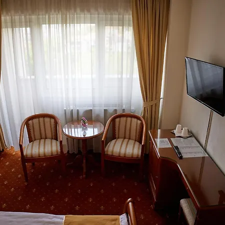 Belvedere Hotel 3*
