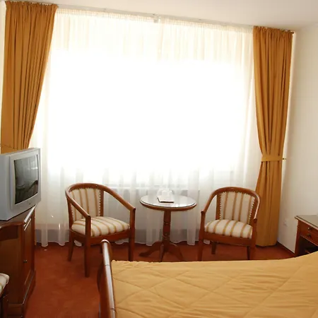 Belvedere Hotel 3*